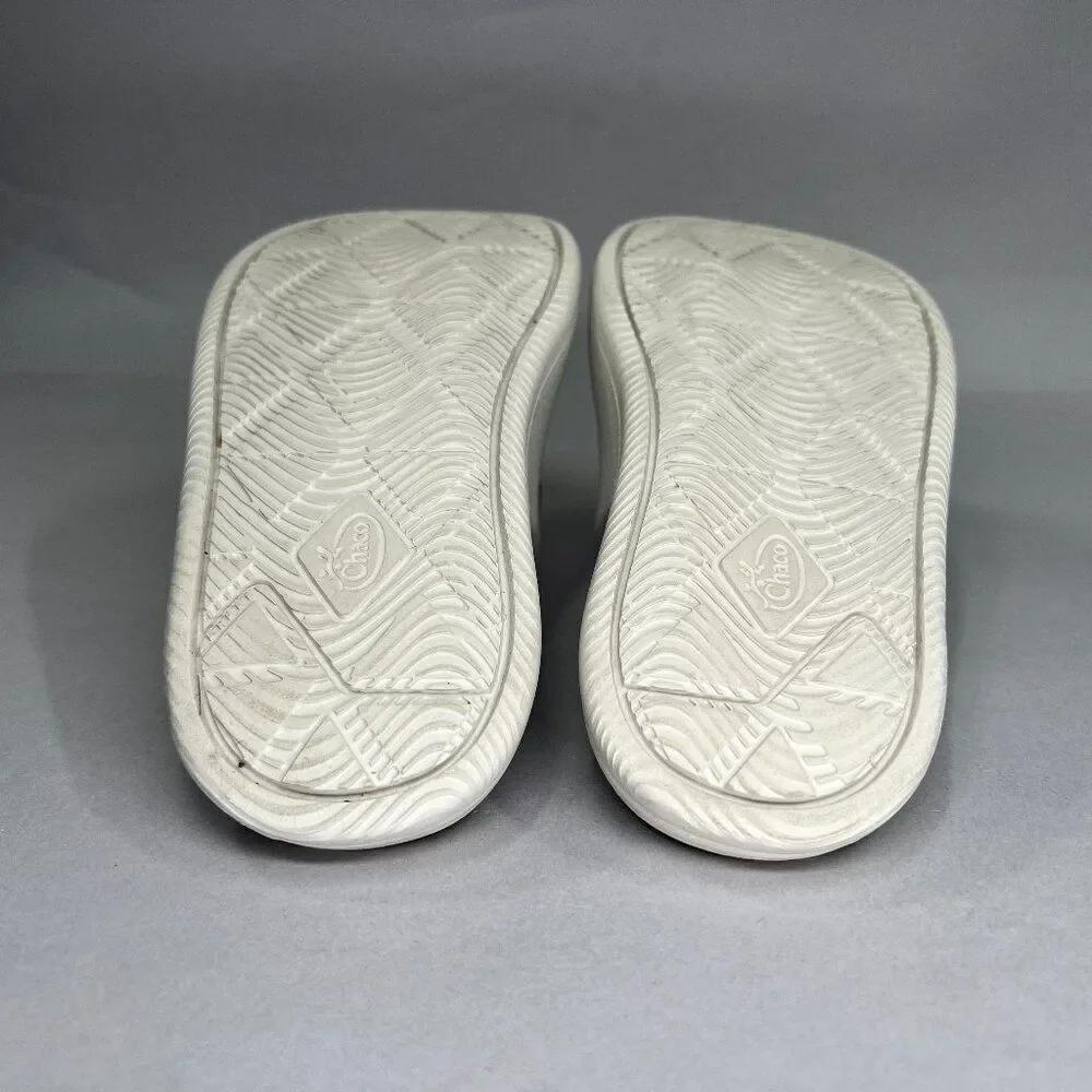 Chaco Girl's Size 2 Chillos‎ Light Tie Dye Slide Sandals
